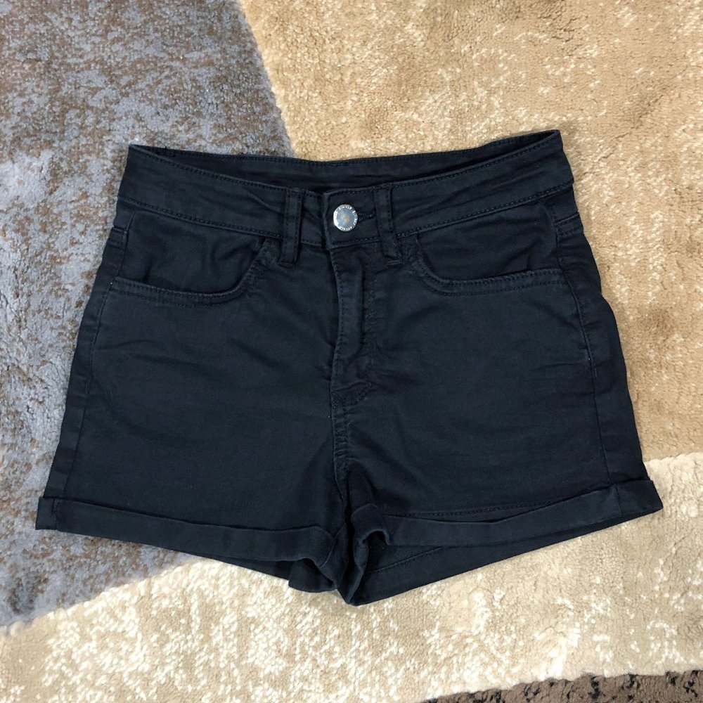 Girls Black Divided Shorts, Size 2